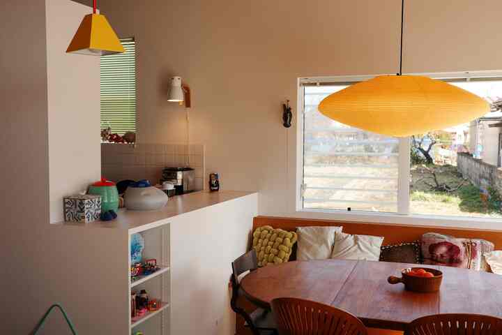 ３人暮らしにしては広めなダイニングですが、心地良い空間です✨

#ダイニング #キッチン #dining #kitchen