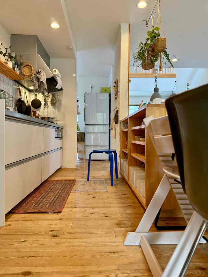 カウンターキッチン🌿

#キッチン #kitchen #stool #椅子 #chair
