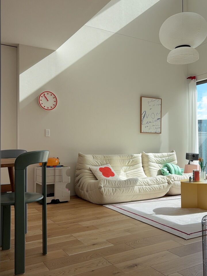 short form carousel card thumbnail