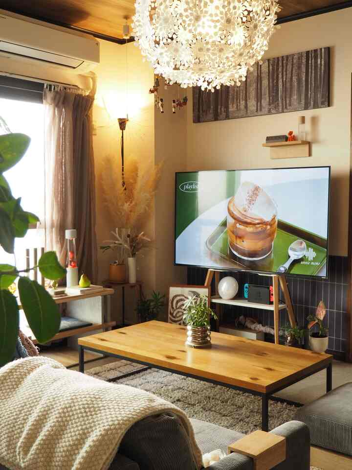 Mulai hari ini, 17 November, Obral Black Friday Ohouse dimulai dengan diskon hingga 88% untuk semua produk! 🐈‍⬛🖤

Obral Black Friday ini memang promo yang menarik, tapi kalau kamu memasukkan kode "MOUCHI25" saat pembayaran, kamu akan mendapatkan diskon tambahan 25%!

*Kode berlaku mulai 17 November (Senin) hingga 30 November (Minggu), 2025

Kode ini hanya bisa digunakan sekali per pengguna!
Kalau kamu membeli beberapa barang, sebaiknya gabungkan pembelianmu dan masukkan kode ini untuk mendapatkan promo yang lebih menarik! 🫶

Black Friday di Ohouse
Sofa dan barang-barang keren lainnya diskon setengah harga, jadi keinginanku untuk membeli lebih banyak terus muncul! 🤣 haha
🛒🟦🏠

#ohouse #BlackFriday
#Hari ini #오늘의집 #집꾸미기 #홈스타일링 #내추럴 #우드인녌��어 #따뜻한집 #거실인녌��어 #식물인녌��어
#AksesorisRuang Tamu #PencahayaanRuang Tamu #BarangRuang Tamu #TiraiRuang Tamu #MejaRuang Tamu #RentalInterior #InteriorFurniture #InteriorColorScheme #InteriorTanaman #InteriorAccessories #InteriorLighting #RekomendasiInterior #ObjekInterior #Dupa #InteriorAlami #NikmatiHidup #TempatDupa #CampuranSelera #IKEA