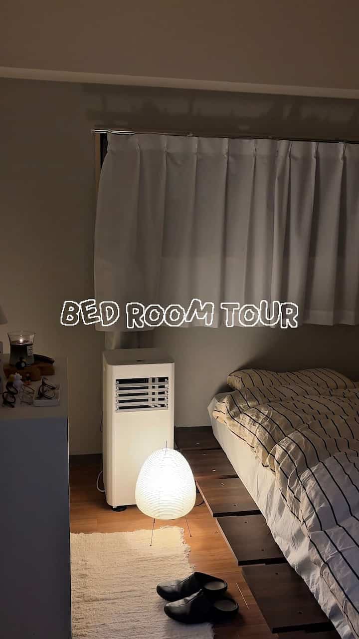 我が家の寝室ご紹介🌛🛏️💭
すのこベッドにあうラグを探してて
ohouseでゲットしてみたよ🫶🏻

本日から11/30（日）まで
ブラックフライデーセールを実施🤝🏻
クーポンを使うとさらに25%OFF！安すぎ🎊！
-------------------------------
▼25%OFFクーポン
クーポンコード【MOE25】
-------------------------------
是非初めての方もこの機会に
お買い物してみてね🛒🎶


#Ohouseshopping #ラグ
#寝室 #bedroom #newitem