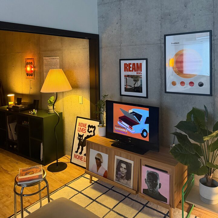 short form carousel card thumbnail