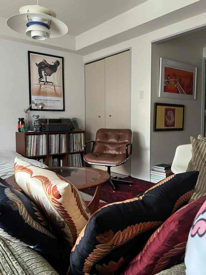 I want a chair, but I don't have any more space.
#RentalInterior #ミッドセンチュリー #インテリア #ルイスポールセン #ジープラン #ノル #ノール