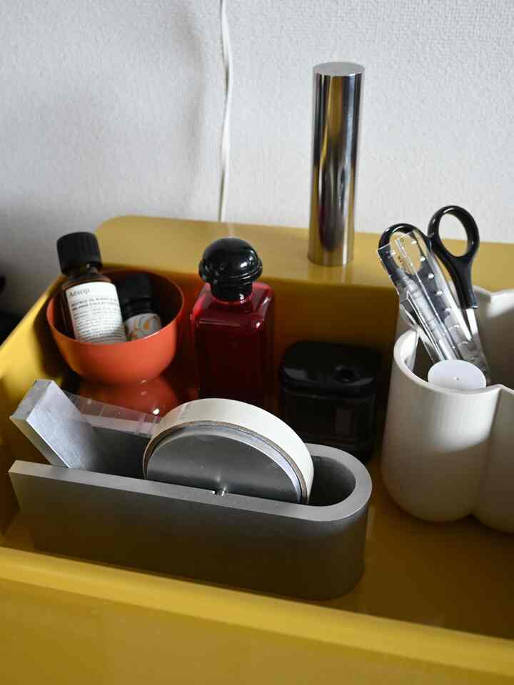 よく使う文房具は360°containerにまとめています✏️✂️
#magis #文房具 #永瀬二郎 #岩田哲宏