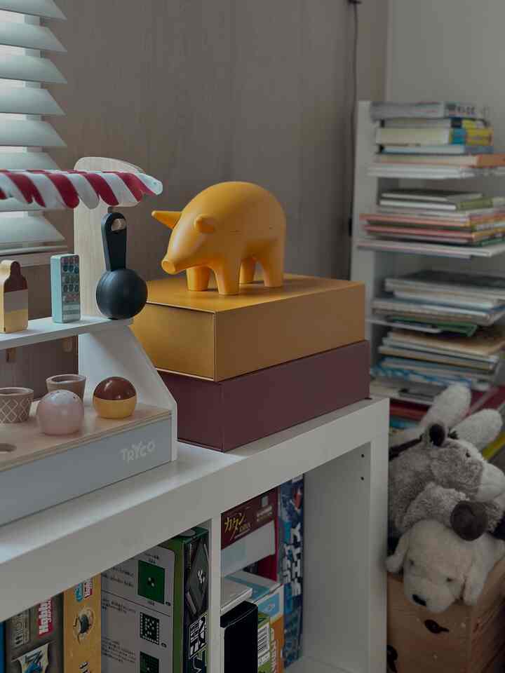 Kotak magnet Standard Products sangat hemat biaya dan luar biasa!
Saya menyimpan gambar putri saya, barang-barang kecil dari game gacha, gantungan kunci, dan banyak lagi.
#kamaranak
#kamaranak
#interiorkamaranak
#kotakpenyimpanan
#penyimpananaksesori