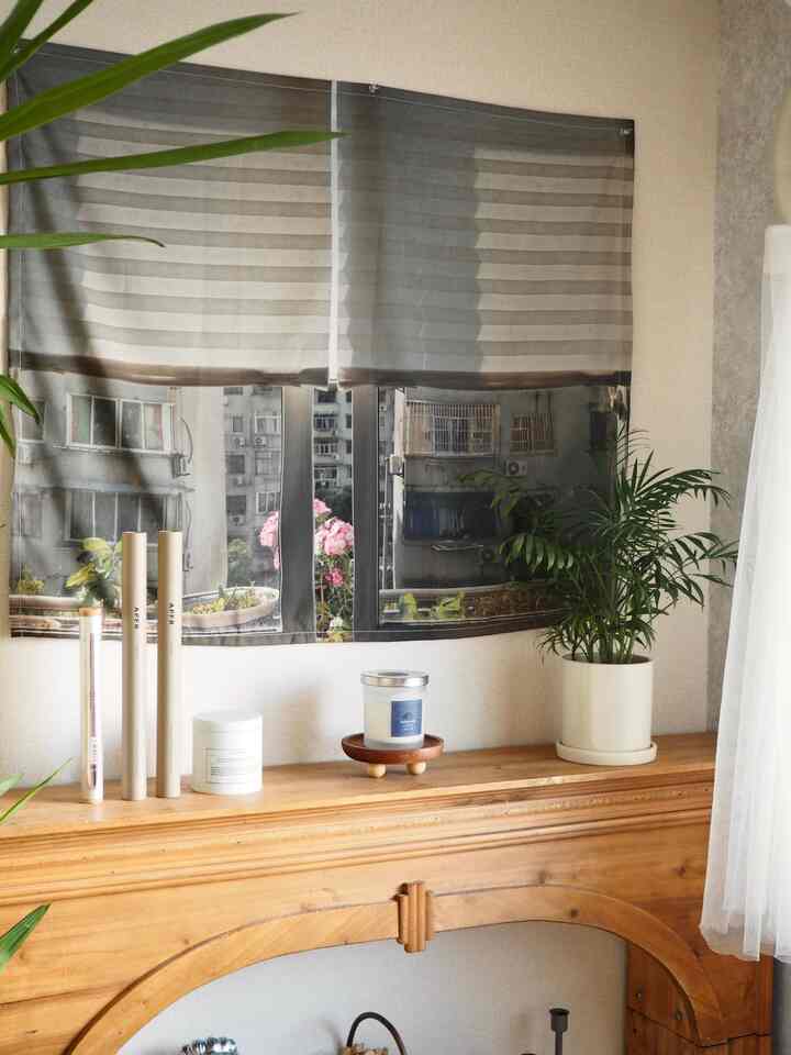 Pembelian dari Ohouse
Poster kainnya berdesain seperti jendela dan sangat imut♡
Warna-warna lembut poster pastelnya menyatu sempurna dengan ruangan♡
Saya juga punya pembelian lain, jadi saya akan posting tentangnya saat sudah sampai✎✨️

Promo Black Friday Ohouse hanya sampai hari ini, jadi pastikan untuk melihatnya♡
Ada juga kode kupon untuk diskon tambahan 25% dari harga obral♡

→【MOUCHI25】

#ohouse #BlackFriday
#Today #오늘의집 #집꾸미기 #홈스타일링 #내추럴 #우드인테리어 #따뜻한집 #거실인테리어 #식물인테리어
#AksesoriRuangTamu #PencahayaanRuangTamu #AksesoriRuangTamu #TiraiRuangTamu #MejaRuangTamu #SewaInterior #FurniturInterior #SkemaWarnaInterior #TanamanInterior #AksesoriInterior #PencahayaanInterior #RekomendasiInterior #BendaInterior #Dupa #InteriorNatural #NikmatiHidup #TempatDupa #CampuranSelera #IKEA