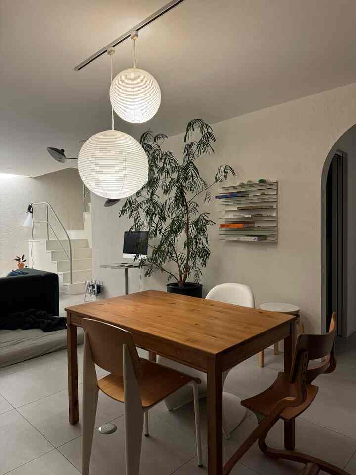 Dining Room 🍳
.
.
#ミッドセンチュリーモダン
#Artek
#スツール60
#vitra
#akari
#flos
#ikea
#hay
#ダイニングルーム
#マイホーム
#ミッドセンチュリー
#パンテラ
#マイホーム
#myhome
#winter
#ダイニングルーム