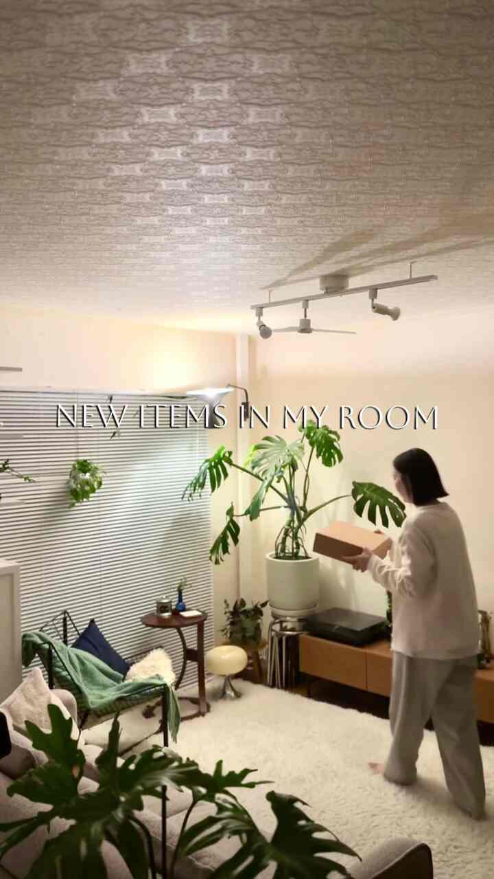 Cahaya Baru untuk Kamarku✨✨✨

#ruangtamu #interior #myroom #lamp #plants
#warna #autumn #newitem #Light