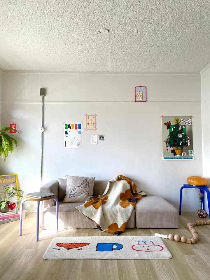現状のお部屋紹介🏷️
先日Ohouseで注文したものがまだ届いていないですが取り急ぎ🤣
届いたらまた紹介します〜！
#北欧ルーム#インテリア