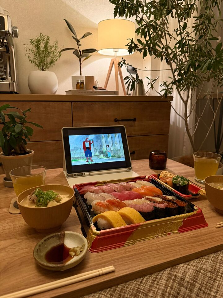 short form carousel card thumbnail