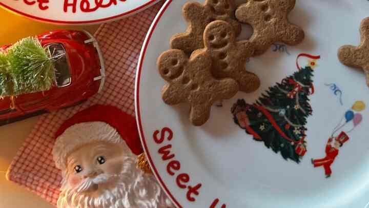 毎年クリスマスと共に楽しみにしてるsame.dの
クリスマスコレクション🎅🏻
今年も最高の最強に可愛くて見てるだけで
幸せな気分になる。パッケージまで可愛すぎて
開ける時もワクワクした🫶🏻

#クリスマス #クリスマスインテリア #お家カフェ #テーブルウェア #寝室 #寝室インテリア #ベッドルーム #ベッドルームインテリア #홀리데이 #크리스마스 #침실인테리어 #침실