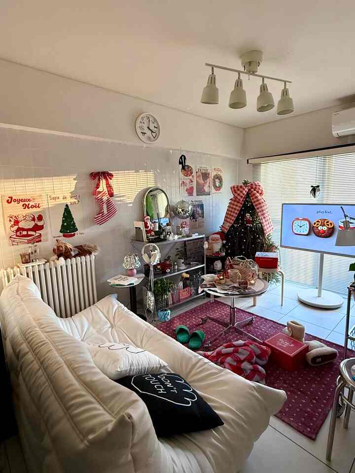 new オーナメント🎄♥️♥️

#christmastree #クリスマスツリー #クリスマス #크리스마스트리 #크리스마스인테리어 #リビング #リビングインテリア #オーナメント #트리꾸미기 #트리오너먼트 #거실 