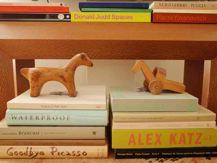 Happy New Year!

On the left is Antonio Vitali's horse.
On the right is Kitayamada's Kijiuma.

Wishing you a prosperous new year!

#FolkArt #フォークアート #アートブック #洋書