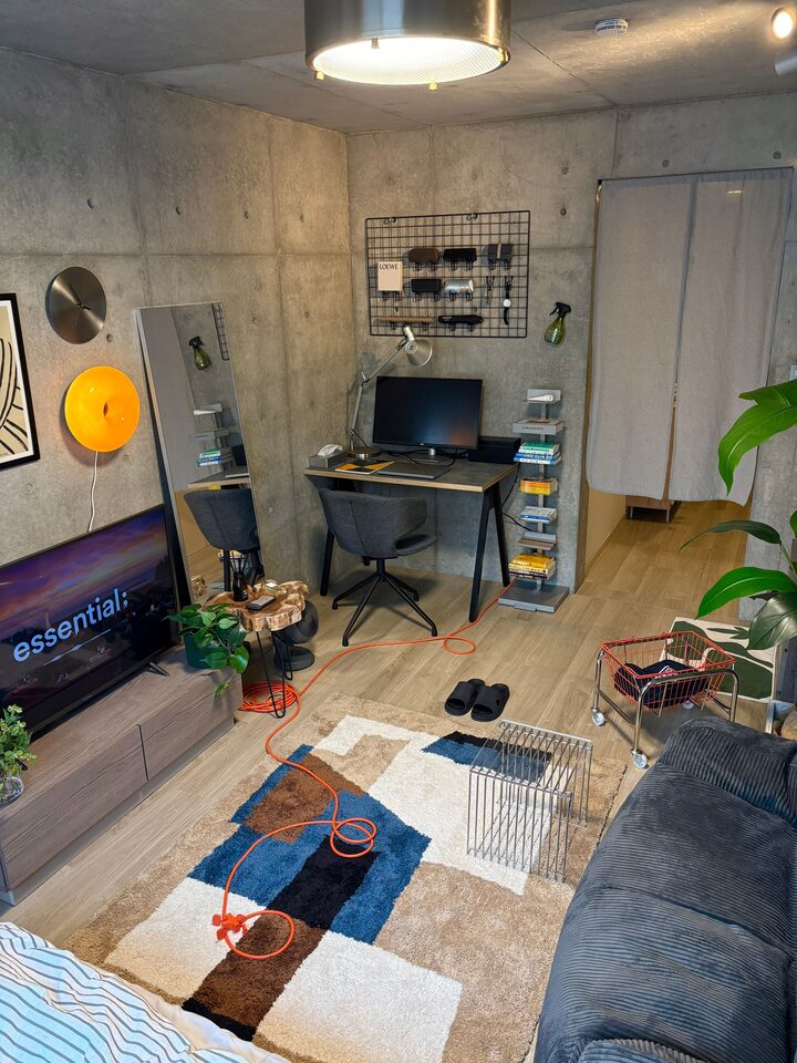 short form carousel card thumbnail