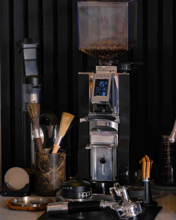 My home coffee bar
My favorite place☕️
⁡

#coffee #homecoffeebar
#usmhaller #interiorstyle
#pepe's house