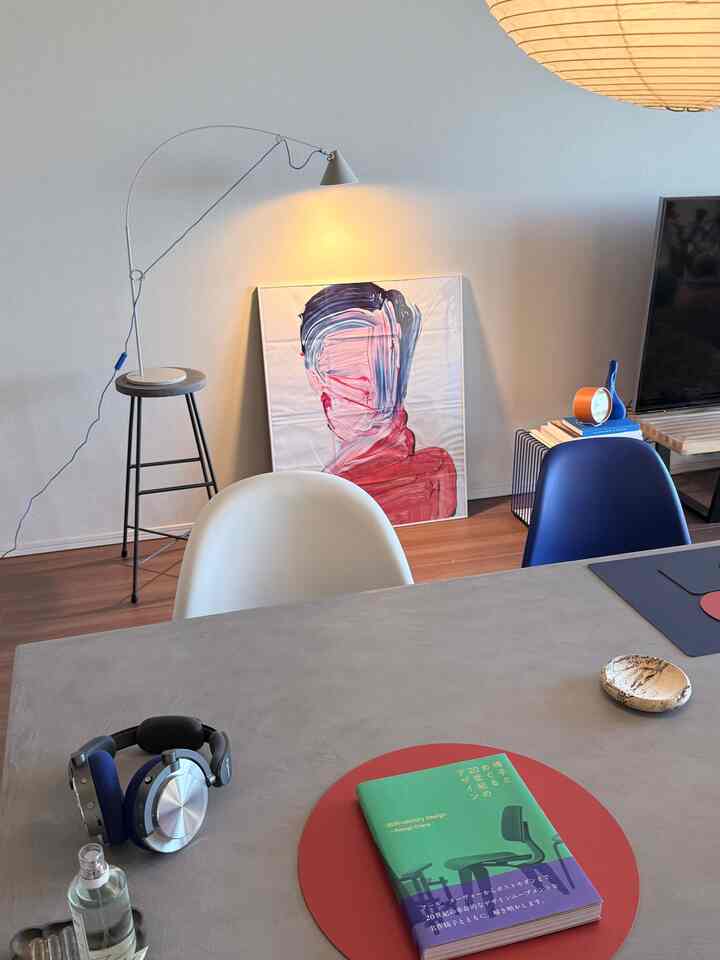 年末に購入したAYNO LAMP、気に入っています。

Art / Design
#vernerpanton #vitra #isamunoguchi #hamanmiller #cibone #hay #dyson #武田鉄平

Interior / Lifestyle
#livingroom #tokyolifestyle #curatedhome
#minimaljapan #tokyodesignscene #slowinterior
#homewithintent #quietluxuryhom #designloversclub #spaceswelove