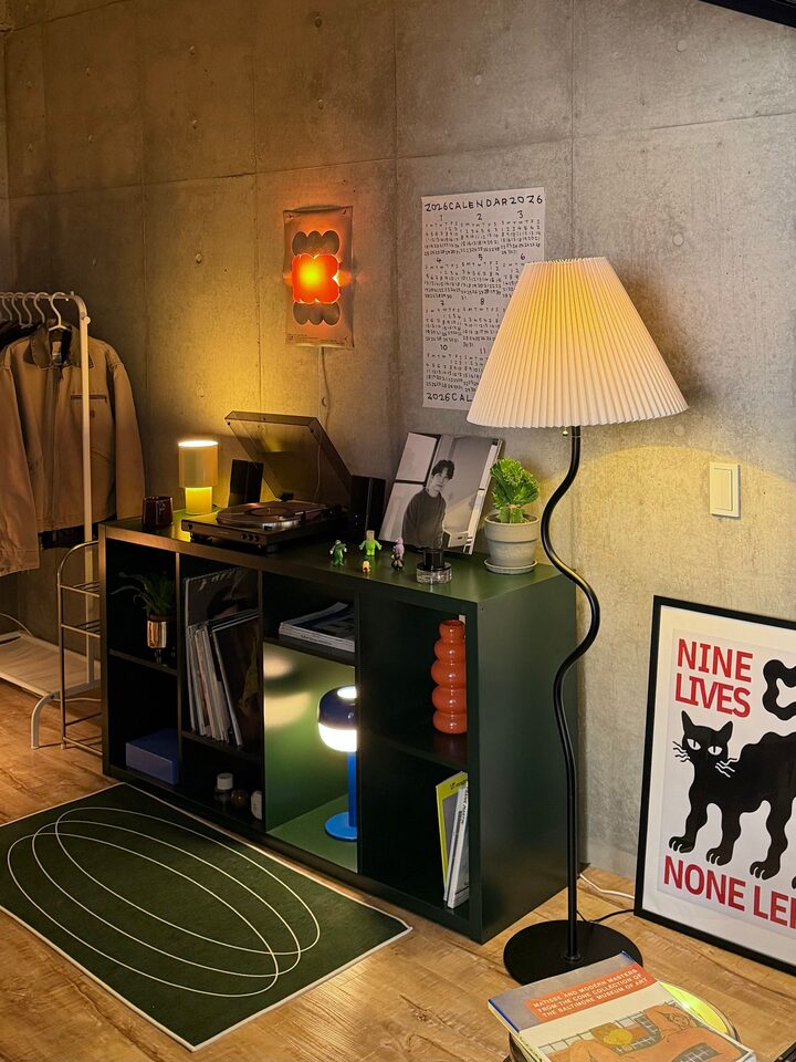 short form carousel card thumbnail