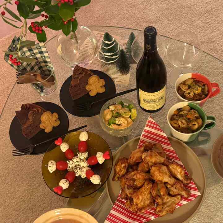 #クリスマス #クリスマスディナー #iittala #IKEA
#Cutipol #plate #木村硝子 #ワイングラス