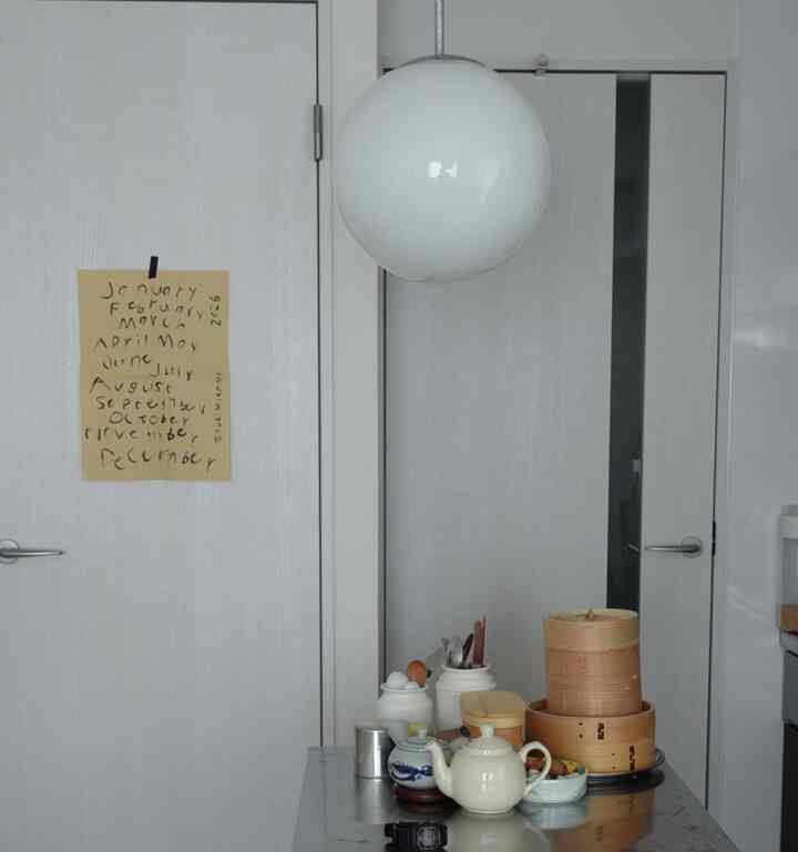 Aku suka benda-benda putih dan bulat ⚪️
#teko #せいろ #キッチン収納