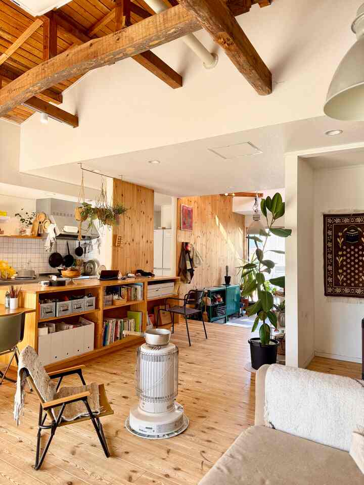 @nenrin_home 

40歳の梁がやっぱりかっこよくて好き。

#インテリア
#リノベーション 
#キッチン
#ダイニング 
#日常