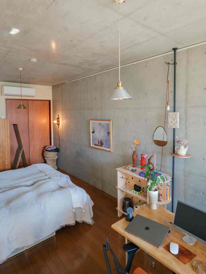 寝室兼ベッドルームです🙌

#寝室　#ワークスペース　#在宅ワーク　#二人暮らし