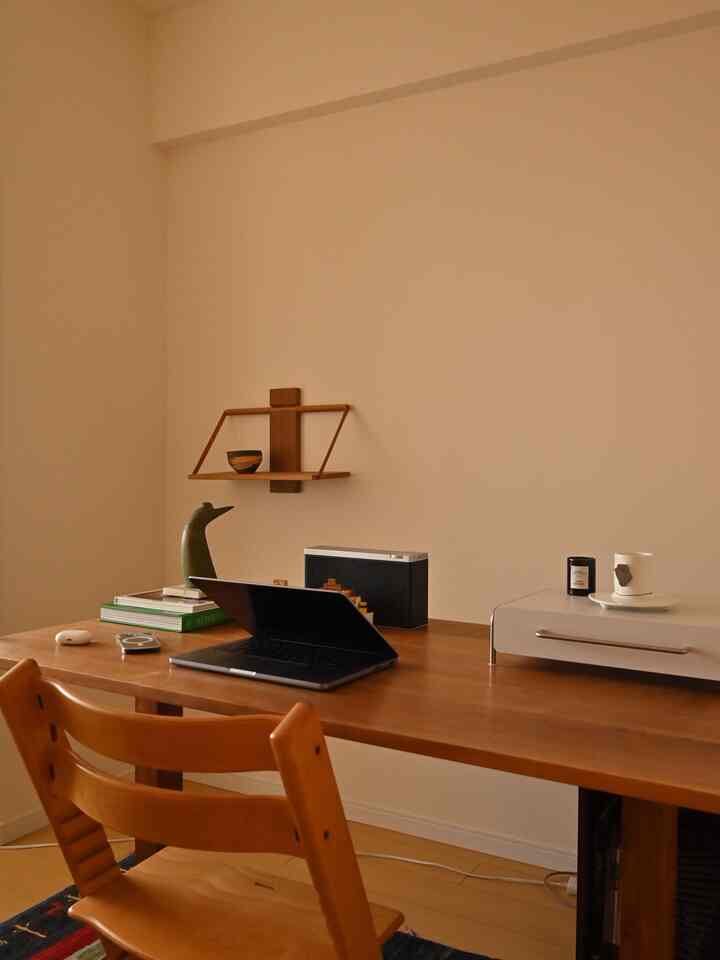 #2026Ohouse新生活 #スピーカー #ワークスペース #キャビネット 

Ohouseで購入したドロワー、収納力もあり、物が散乱しやすいデスク周りがスッキリしました🧹

リンクにあるLサイズホワイトを使っています🗄️✨