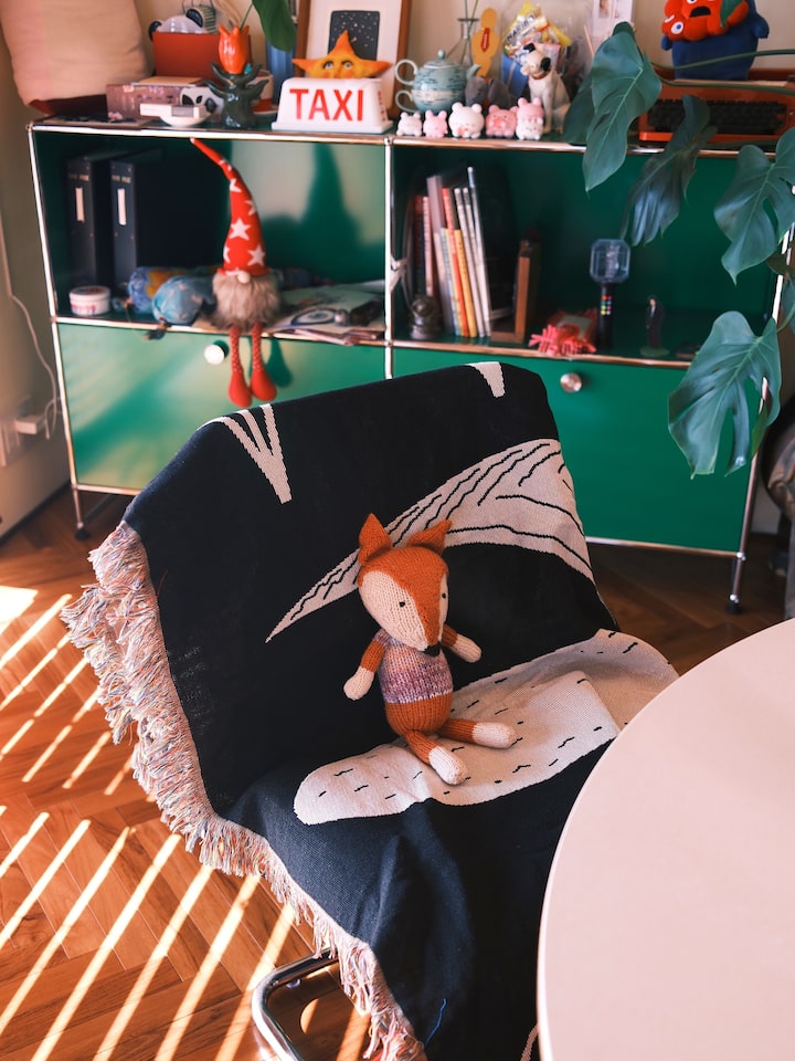 short form carousel card thumbnail