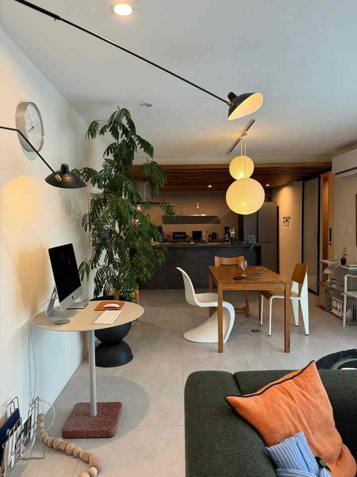 living room🛋️✨
.
.
.
.
#vitra
#flos
#ikea
#hay
#idee
#myhome
#home
#akari
#マイホーム
#ミッドセンチュリー
#ジャパンディー
#リビングルーム