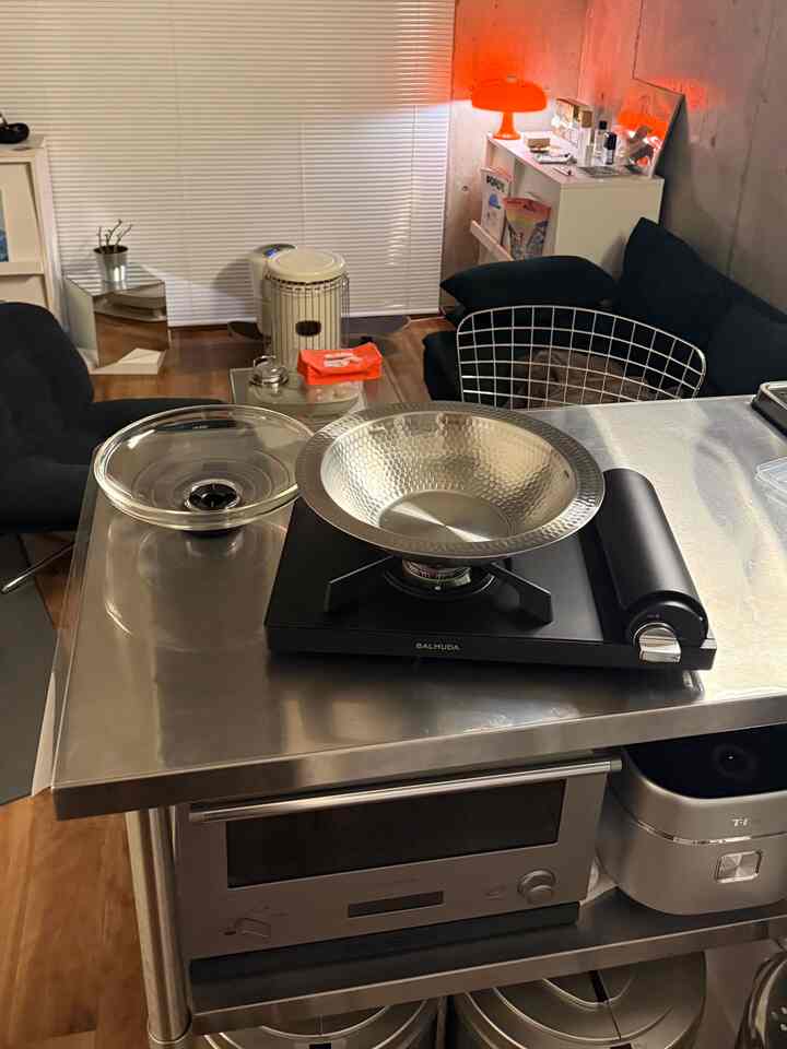 #ステンレス #作業台
#Rice Cooker #ティファール
#Tinggal Sendirian #一人暮らし部屋 #一人暮らしアイテム
#aarke
#Ketel #バルミューダ #BALMUDA
#Tinggal Sendirian #1人掛けソファ #一人暮らし部屋 #一人暮らしアイテム #一人暮らしインテリア #一人暮らしの家
#Beton #コンクリート打ちっぱなし
#IKEA #IKEA家具 #IKEAソファ #ソファ #ソファインテリア #ソファおすすめ #ソファのおすすめ
#Kompor #カセットコンロ