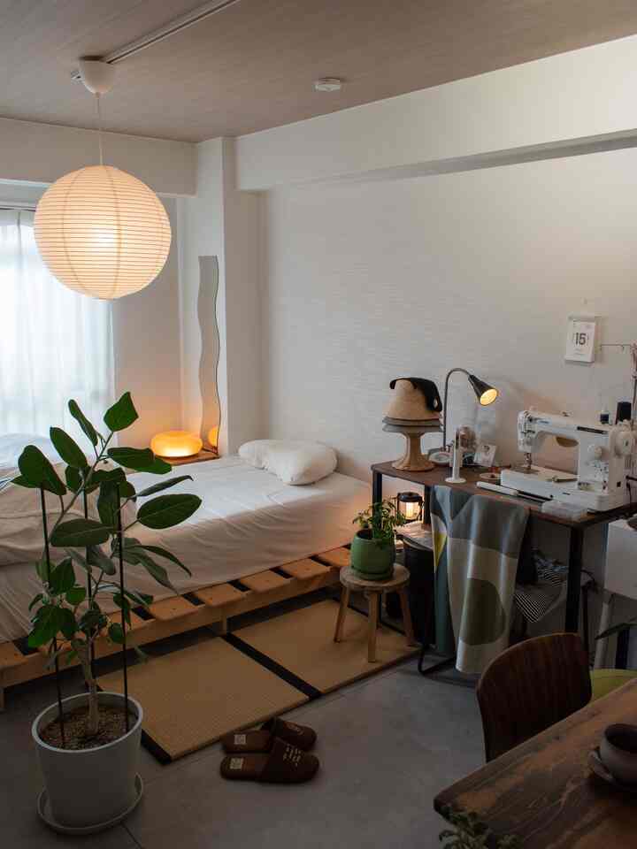 まだまだ寒いね〇
　　
#Ohouseshopping #2026Ohouse新生活 #生活雑貨 #ルームウェア #スリッパ #一人暮らし #賃貸 #ワンルーム #1R #照明 #間接照明 #フロアタイル #HAY #IKEA #無印良品 #京都