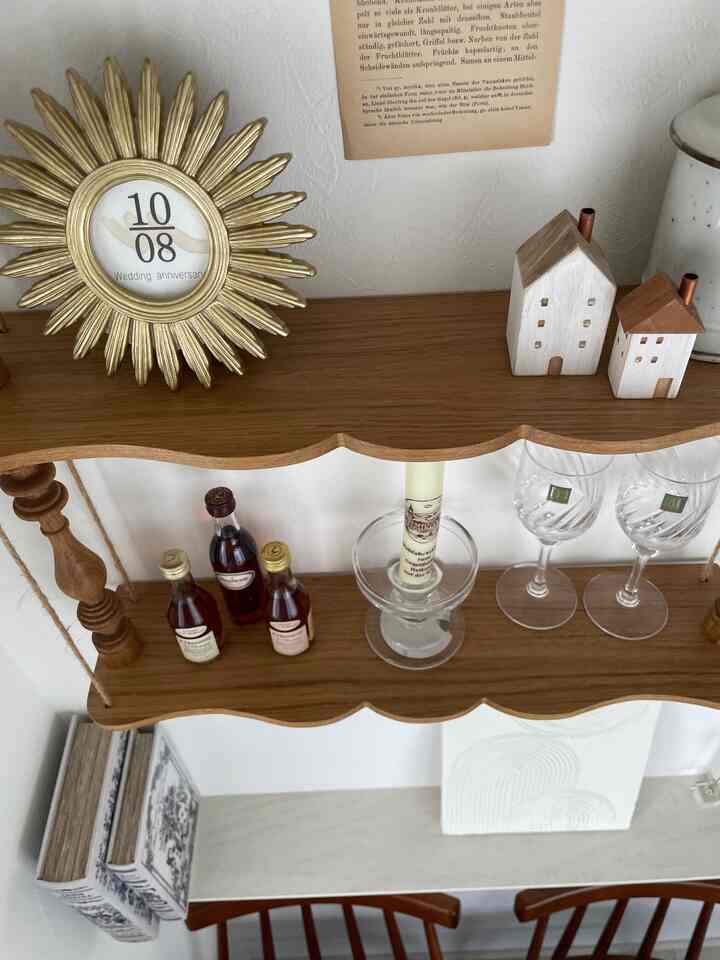 #インテリア
#rak
#kaca
#kursi
#kenari
#pajangan