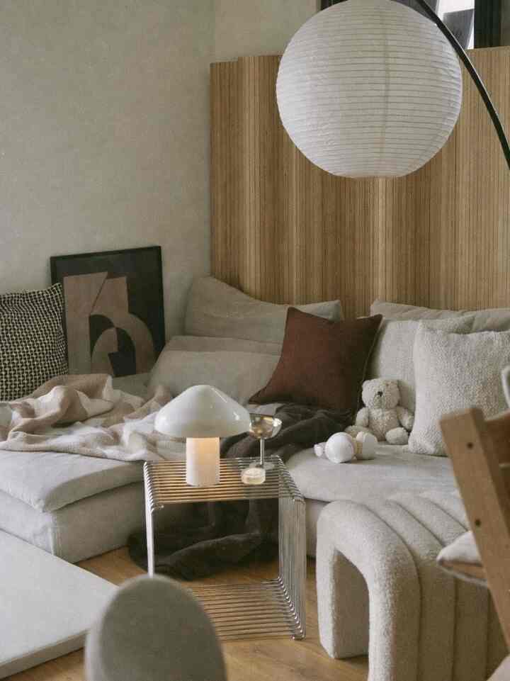 I started ohhouse✨
I really wanted a wood partition
So I asked Chatgpt to help me visualize a room makeover lol

Rental 2LDK｜50㎡ with Baby
I have a YouTube channel♡『🔎Rinhome』

🕯️About me
『𝘋𝘦𝘴𝘪𝘨𝘯 𝘓𝘪𝘧𝘦 𝘉𝘦𝘢𝘶𝘵𝘪𝘧𝘶𝘭𝘭𝘺
｜Designing a beautiful life✍🏻ˎˊ˗ With the theme of "Living in a comfortable space,"

* Moved from Tokyo to the countryside in April 2025
* 2LDK rental apartment | 50㎡
* Living with a 1-year-old baby and two other people
* Korean x Scandinavian interior design
* Life with IKEA
┈┈┈┈┈┈┈┈┈

Interior design | Home makeover | Housework & storage, etc.

We aim for a lifestyle that allows for comfortable living even in a small rental apartment while raising children (◠‿◠)

Please feel free to visit! ♡
https://youtube.com/@rinhome?si=SIAiUivNobLANFm5

#2LDK rental #2ldkインテリア #賃貸暮らし #リビングインテリア #寝室インテリア #インテリア小物 #おうち時間 #余白のある暮らし #北欧インテリア #韓国インテリア #IKEA #HAY #インテリア #ソファ #アートポスター #チェア #interior #room #myroom #homedecor #interiordesign #roomdecor #cozyhome #apartmentdecor #simpleinterior #minimalhome #Ohouseshopping



13#artposter} {14#chair} {15#interiordecor} {23#simpleinterior} {24#minimalhome} {25#houseshopping}