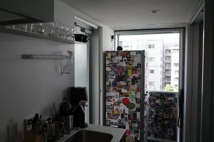 原型のない冷蔵庫

上にはAmazonアレクサ乗せてます
横のアートはデザイナーの友人のムードボード🎨

#インテリア #一人暮らし #ルームツアー #1LDK