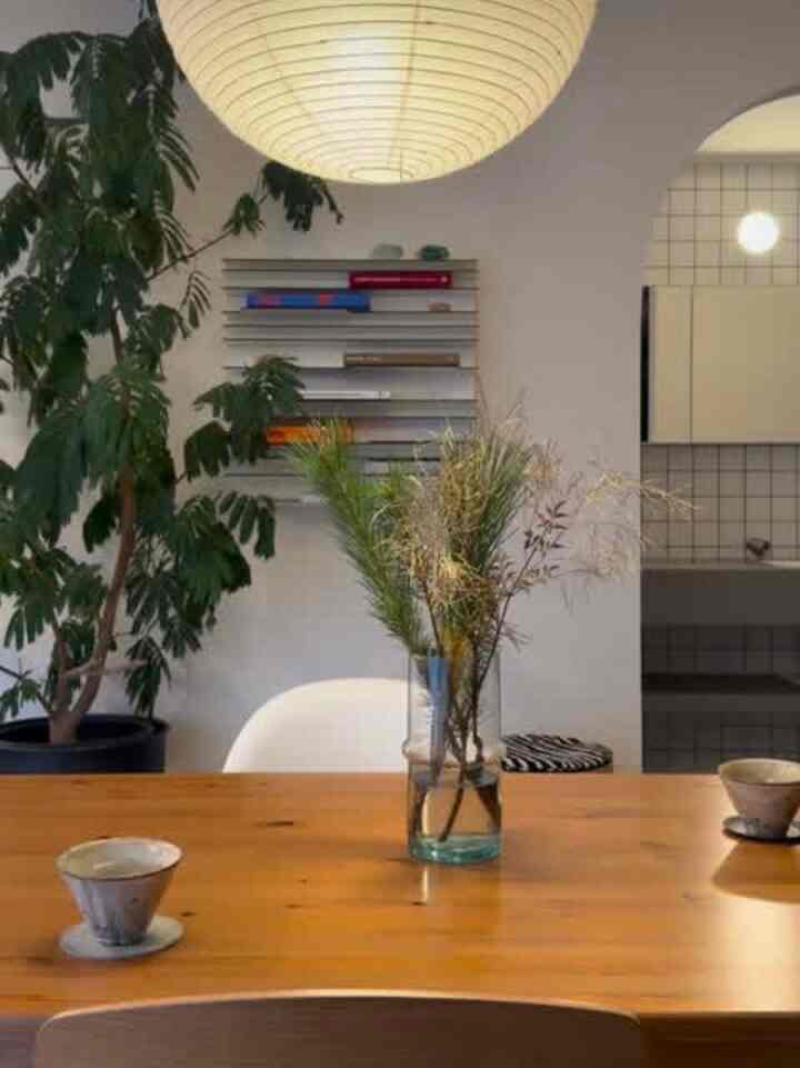 Dining room 🍽️
.
.
.
.
#ikea
#akari
#hay
#flos
#vitra
#IKEA
#HAY
#Flos
