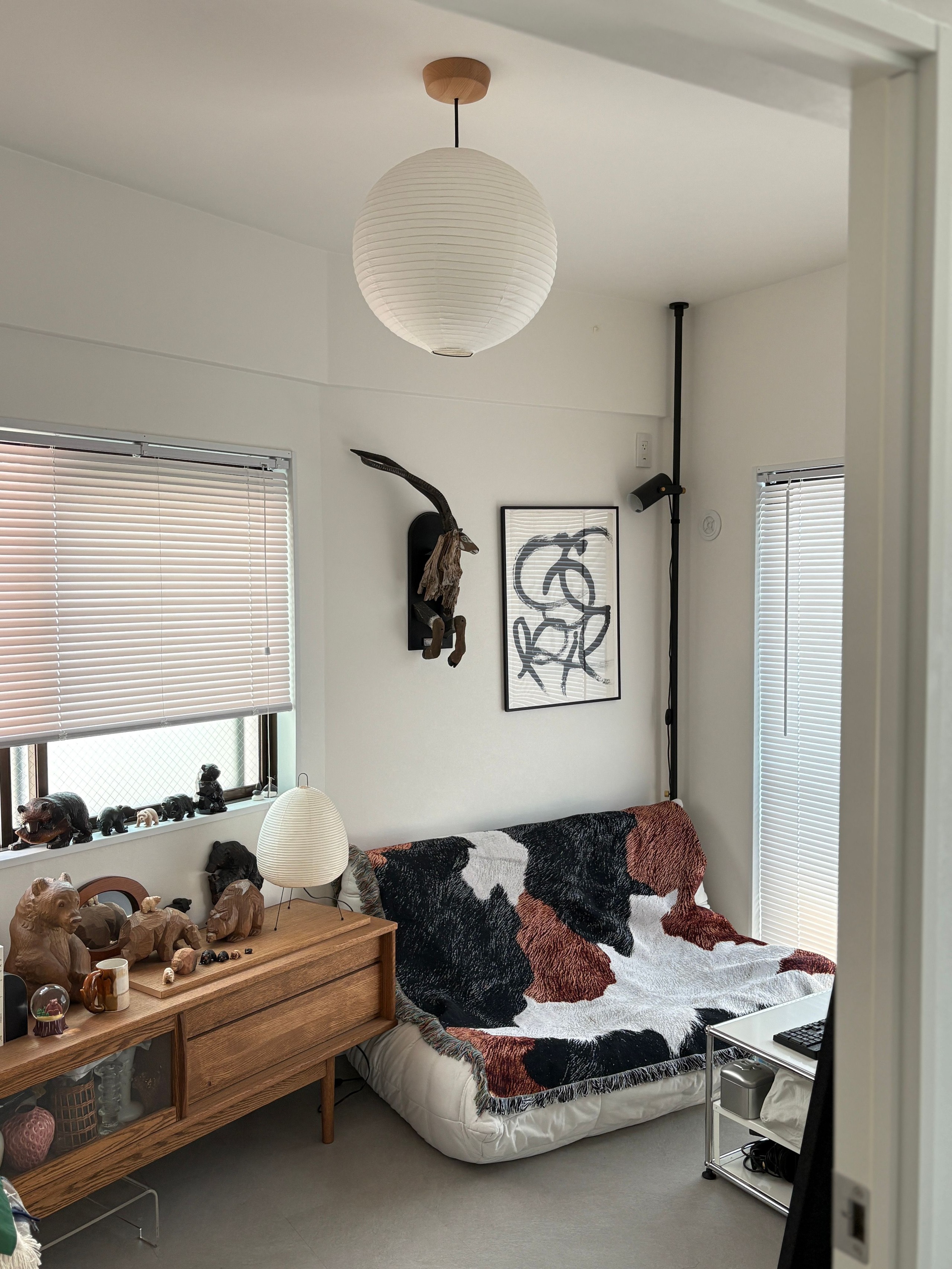iMPeRF Cow Hide Throw Blanket | ブランケット | Ohouse