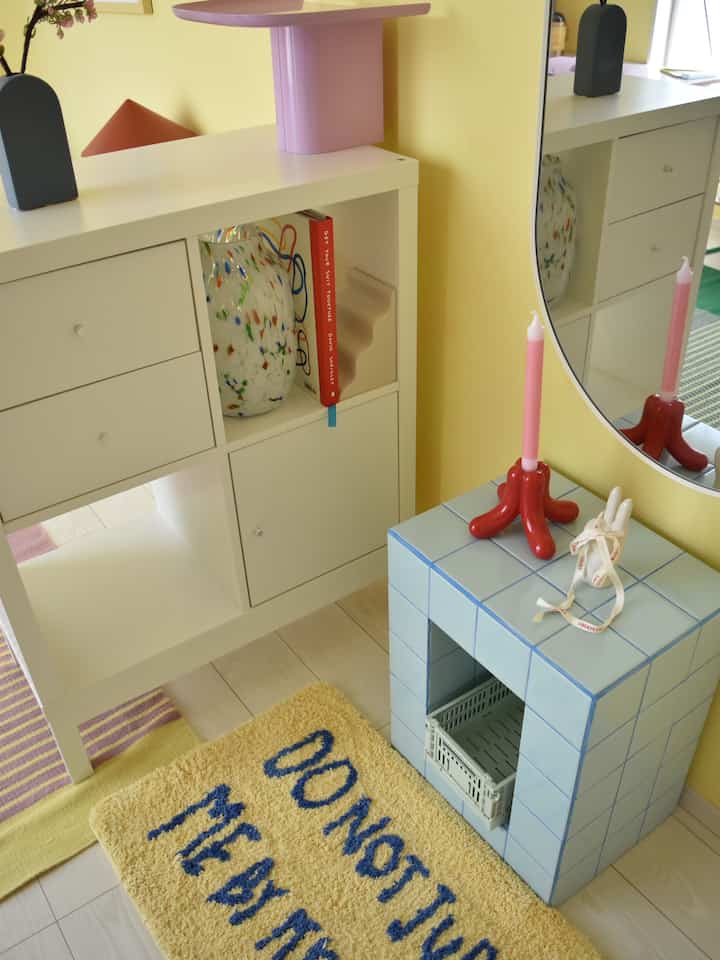 タイルって本当に可愛い….！
DIYして作ってよかった🩵
#タイルテーブル #カラフルインテリア #収納