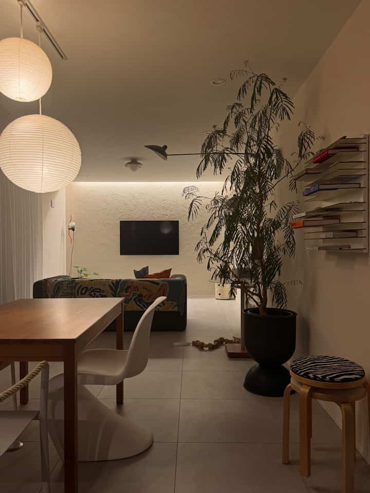 リセット完😉🧹
.
.
.
#flos
#mayday
#idee
#artek
#PC
#Hay
#vitra
#myhome
.