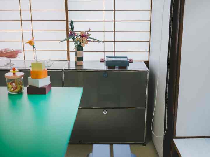 
#暮らしの記録　#2人暮らし #mordernliving #mordernhome #midcentury #ジョージネルソン　#georgenelson #モジュラーシーティングソファ　#akarilamp
#ルイスポールセン #shogunlamp
#usmhaller #hay #lego #anothachoppa #シャルロットペリアン #クッカプーロ #hay