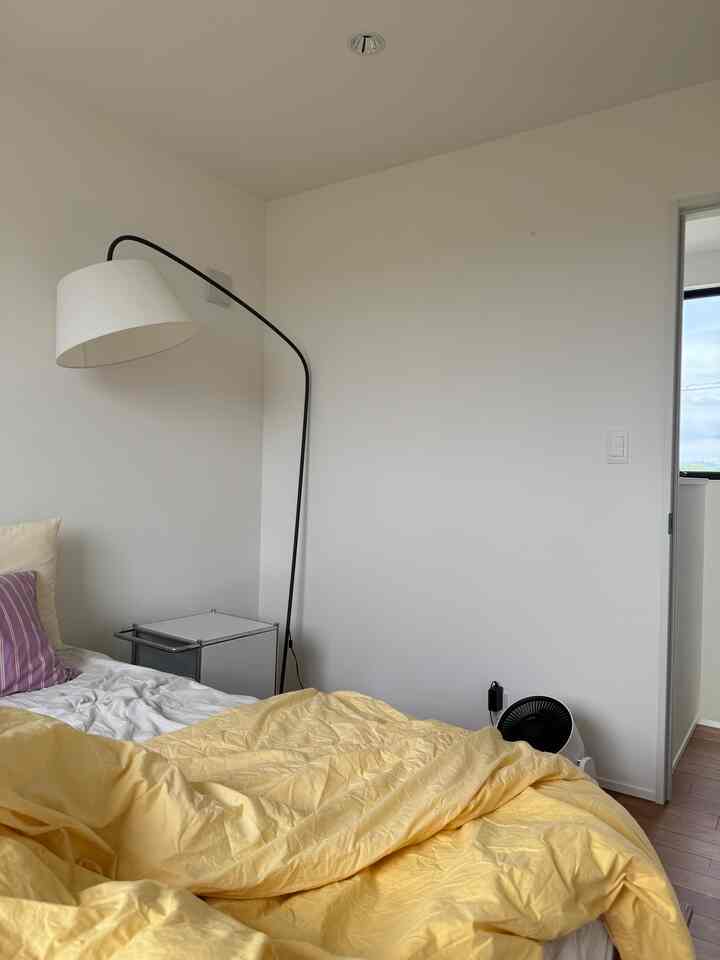 🛏️✨☀️
.
.
.
#Hay
#ikea
#ミッドセンチュリー
#flos
#IKEA
#ベッドルーム
#tekla
#myhome
.