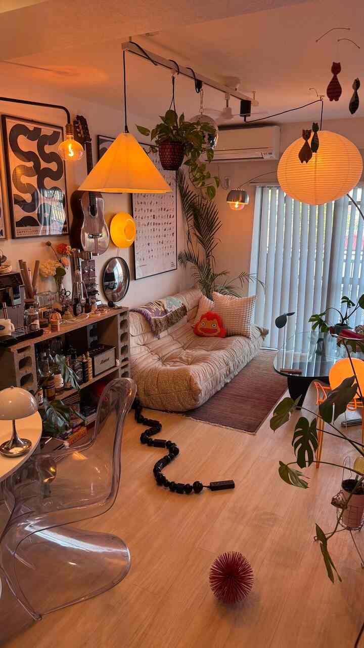 Some days are like this, right? 🏠🌱
#livingroom #ミッドセンチュリー #ミッドセンチュリーモダン #IKEA #IKEA家具 #モンステラ