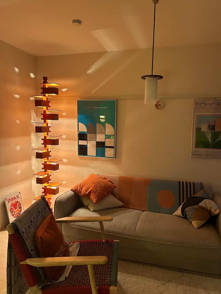 I bought Taliesin!

It's so striking, maybe it's a bit too much for my home... but it's so cool!

#interior #roomtour #midcentury #BauhausJapan #vintagefurniture #Artek #IKEA #lightroom #70B #sempre #Vitra