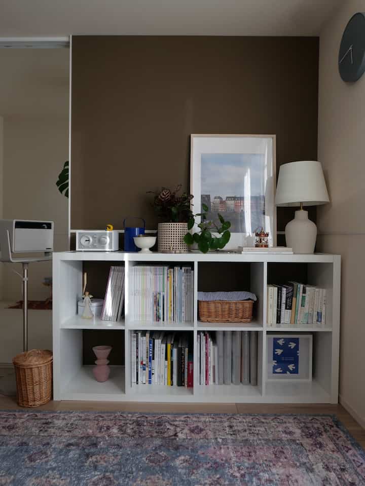 living room makeover🪄
リビングでプロジェクターが見れるようなレイアウトに。

#リビング
#リビングルーム
#模様替え
#ikea
#北欧インテリア
#賃貸暮らし
#2ldk