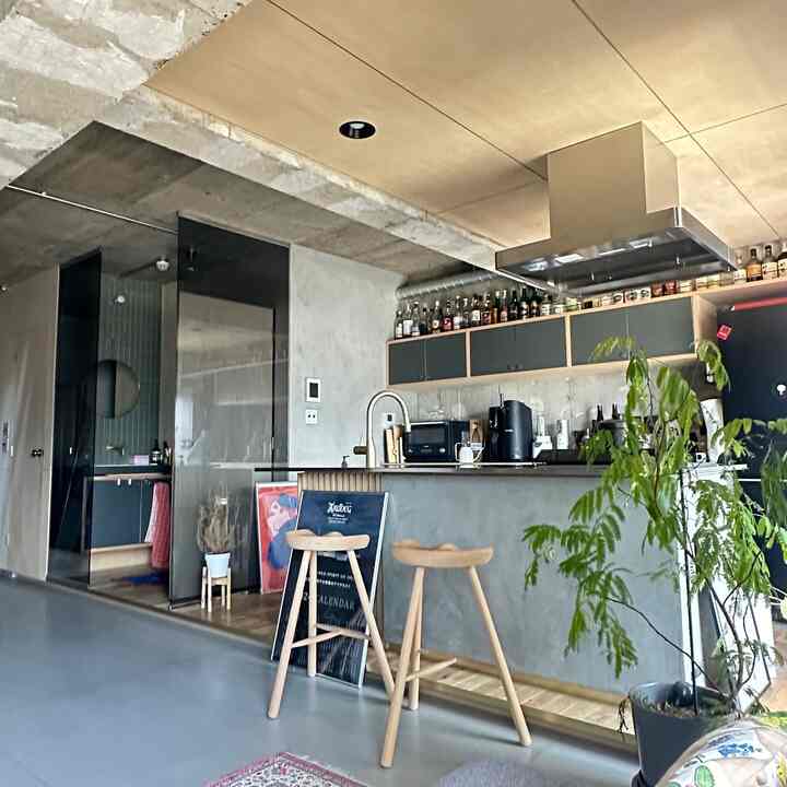 キッチンは家具の一つと考えてデザインしてもらっています

#リノベーション
#マンションリノベーション
#ワンルーム
#キッチン