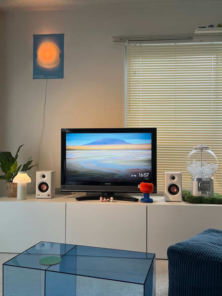 It's gradually coming together 💡
#IKEA
#BESTÅ
#HAY
#PortableLight
