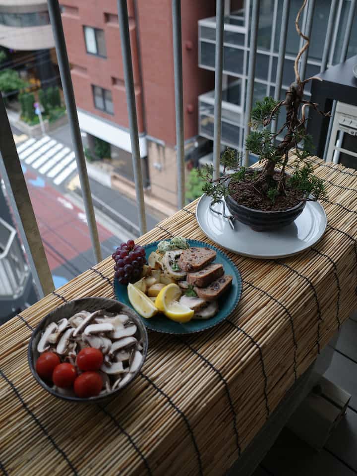 9:00

ホームパーティ準備＆コーヒータイム☕️

#インテリア #一人暮らし #ルームツアー #1LDK