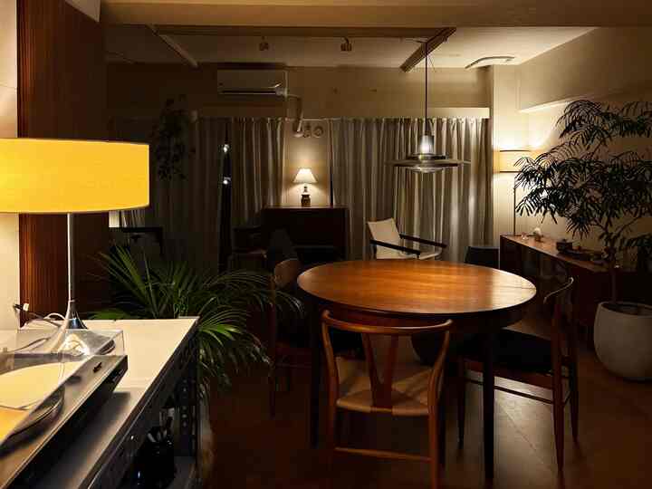 #ミッドセンチュリー #midcentury #ダイニングテーブル