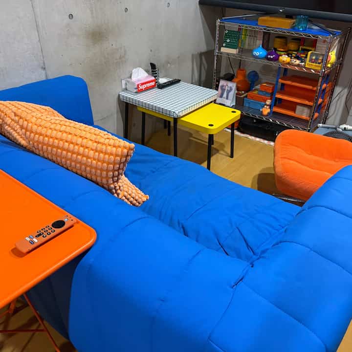 #IKEA
#blue
#orange
#sofa
