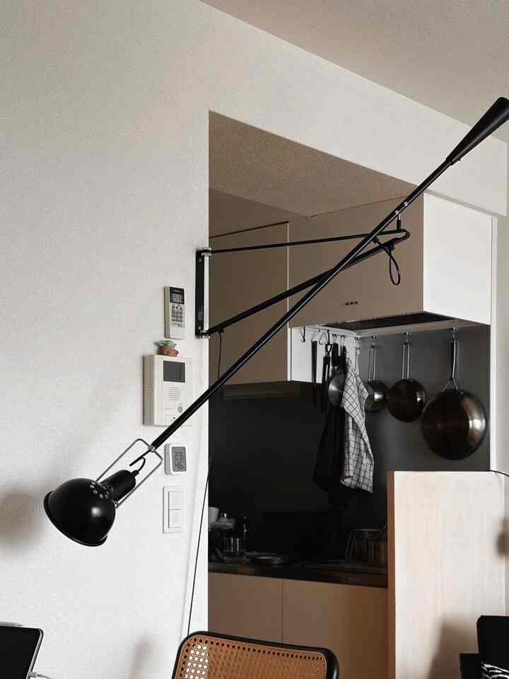 The gimmick is amazing.
#flos #flos265 #チェスカチェア