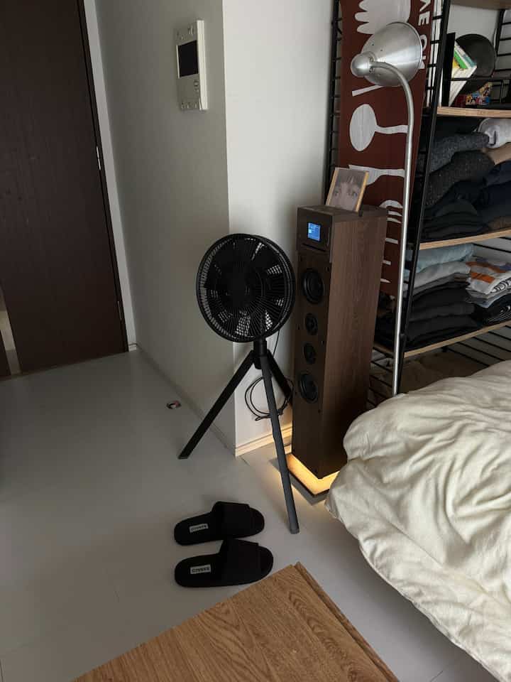 BALMUDAのサーキュレーターお気に入り＾

#扇風機 #音楽のある暮らし #家具