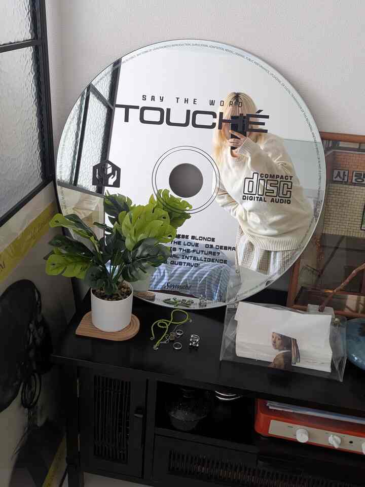 映えスポット😎🩷
#韓国インテリア #saytouche #ミラー #鏡